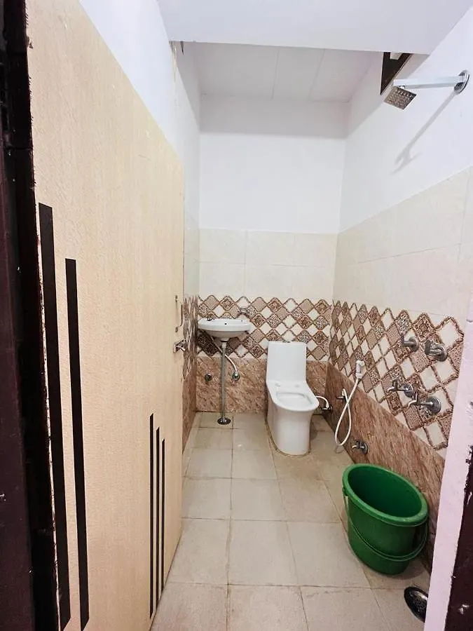 Hotel S S Palace Agra